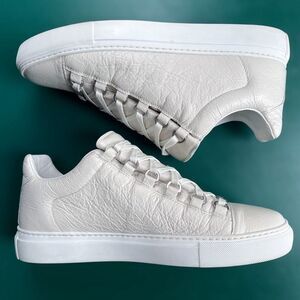 Balenciaga Arena Low Top Sneakers